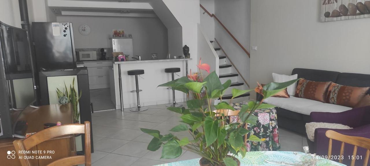 Les Plaisirs De La Ruralite Apartamento Vendresse Exterior foto